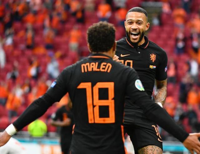 弱优势击败 弱优势击败