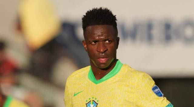 把比赛拉回 把比赛拉回